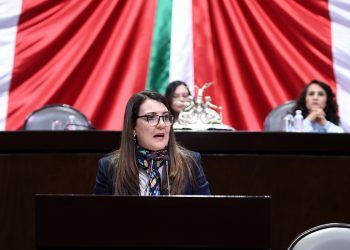 Diputada Verónica Sobrado propone impulso a la industria cinematográfica