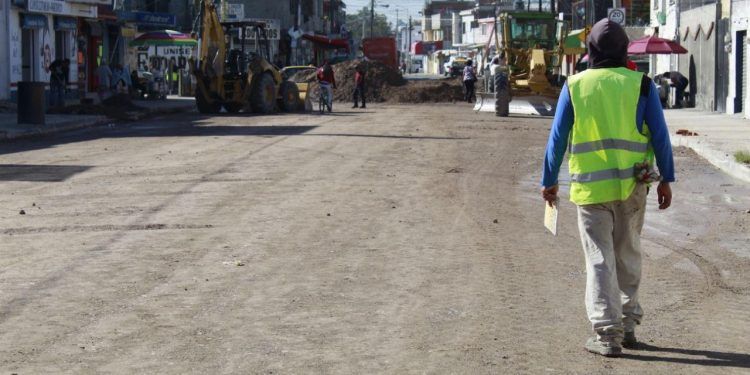 Avanza rehabilitación de calles en distintos puntos de la ciudad