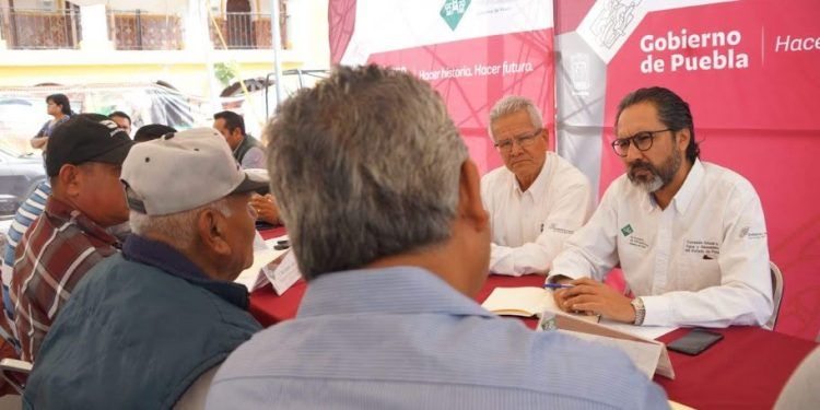 Cara a cara, gobierno atiende planteamientos de la gente