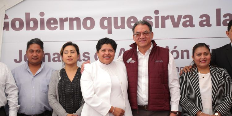 Secretario Melitón Lozano sabe lo que se necesita en Educación: Karina Pérez Popoca