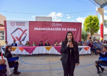 Gobierno municipal beneficia a comunidad estudiantil en el moral