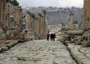 Apuñalan a tres mexicanos en sitio arqueológico en Jordania