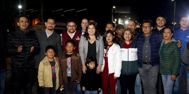 Arrancan proyecto de alumbrado público solar