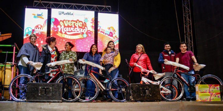 Fomentan cuidado medioambiental y participación ciudadana con festival navideño