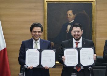 Actualizan IMSS e Infonavit convenio de colaboración para evitar evasión fiscal y actos ilegales contra la seguridad social