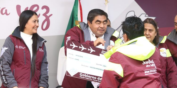 Trabaja gobierno en reunir a familias migrantes