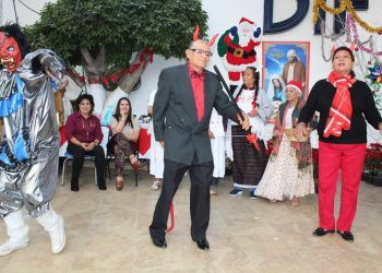 Con éxito se llevan a cabo las festividades decembrianas en la estancia de día eterno amanecer