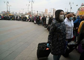 Rusia cerrará fronteras a partir del lunes por Covid-19