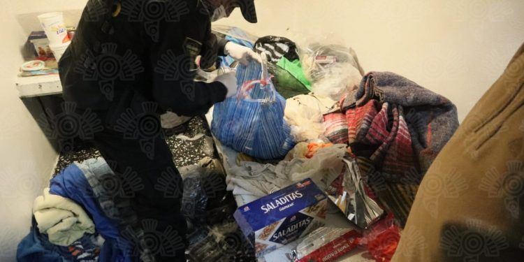 En Cereso de Puebla decomisan armas, drogas y dinero