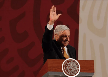 AMLO pide tregua de un mes a «conservadores» para enfrentar COVID-19