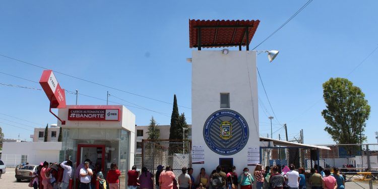 Quedan restringidas las visitas a penales de Puebla por COVID-19
