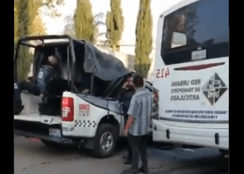 Elementos de la Policía Auxiliar resultaron heridos tras choque de patrulla con unidad de RUTA