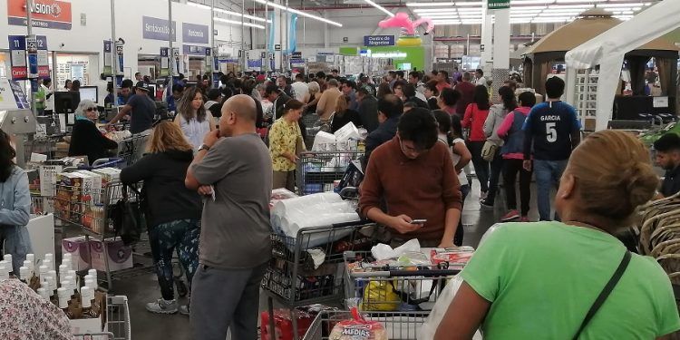 El CCE llama a evitar compras de pánico