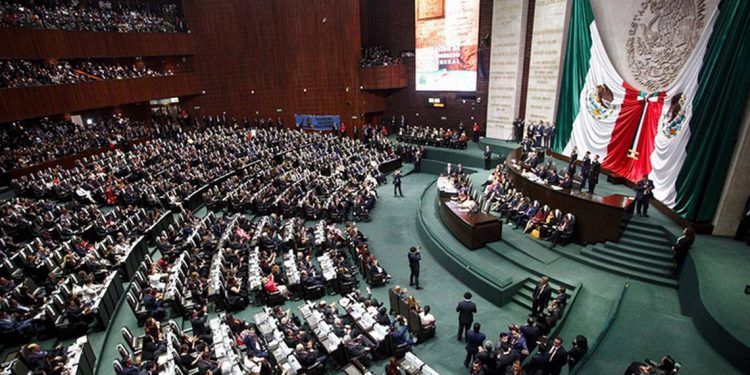 Coronavirus llega a la Cámara de Diputados