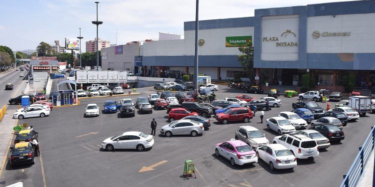 Puebla reforzará seguridad en zonas comerciales con Sedena y Guardia Nacional