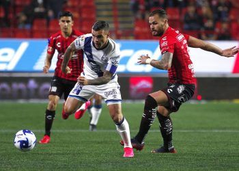 Futbolistas del Puebla mantienen entrenamientos por videollamada