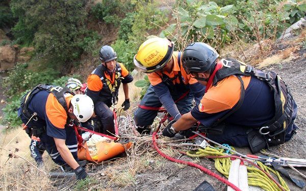 Ladrón se arrojó a una barranca para no ser detenido en Bosques de Amalucan