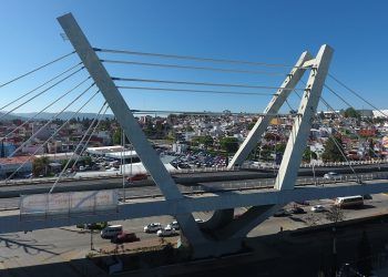 Atirantado de 17 puentes en Puebla sólo son adorno: Miguel Barbosa