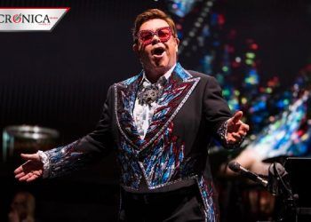 Elton John recolecta 8 mdd para fundación que lucha contra la COVID-19