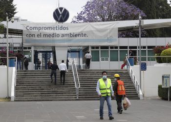Volkswagen de México descarta coronavirus en empleados de su planta en Puebla