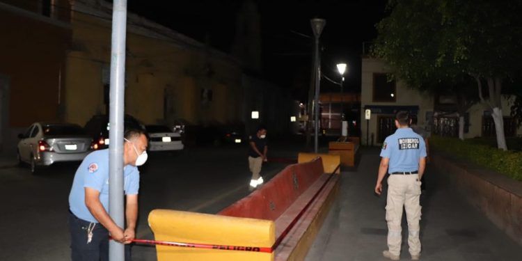 Ayuntamiento de Izúcar cierra plazas públicas para evitar contagios de Covid-19
