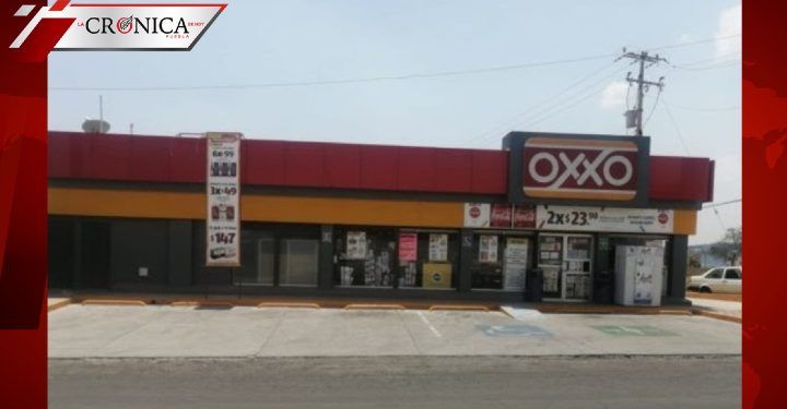 Oxxo envía a empleados vulnerables a casa con goce de sueldo durante cuarentena
