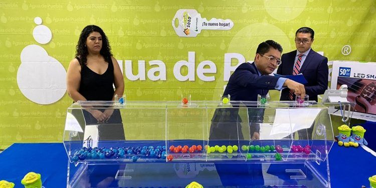Agua de Puebla realizó sorteo del Pago Anual Anticipado 2020