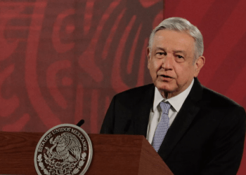Pide AMLO a Banxico no rescatar grandes empresas: «mucho cuidado»