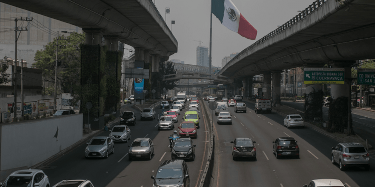 A partir del jueves Hoy no circula obligatorio y cierre de 20% del Metro en Ciudad de México