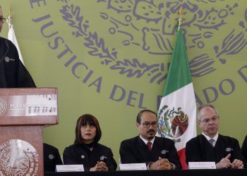 Magistrados de Puebla gastan hasta por tutoría para redactar