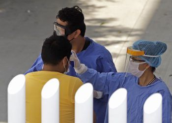 ONU México llama a respetar derechos de personal de Salud