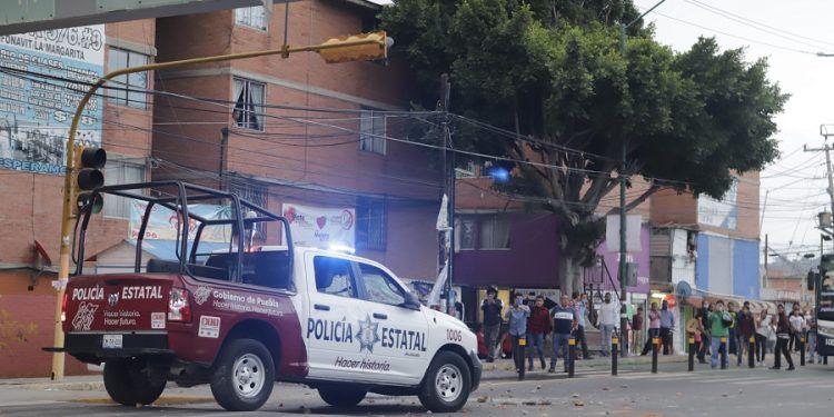 Barbosa ofrece disculpas por niño atropellado por una patrulla en La Margarita