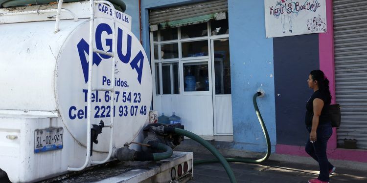 Claudia Rivera asegura que no ha recibido solicitudes de pipas de agua en Puebla
