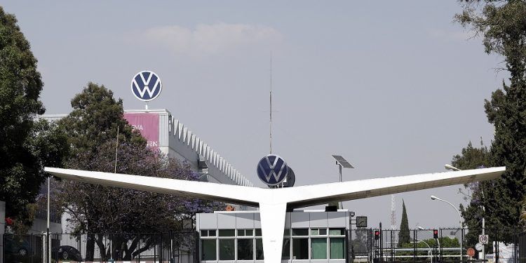 En Puebla, Volkswagen extiende paro de actividades hasta el 30 de abril por emergencia sanitaria