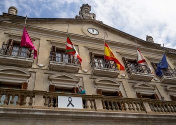En España decretan luto nacional durante diez días por el COVID-19