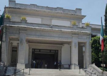 Diputada pide que Los Pinos sea centro de atención del COVID-9