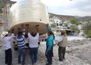 Por contingencia de COVID-19 en Puebla instalan 55 hidratantes públicos en zonas vulnerables