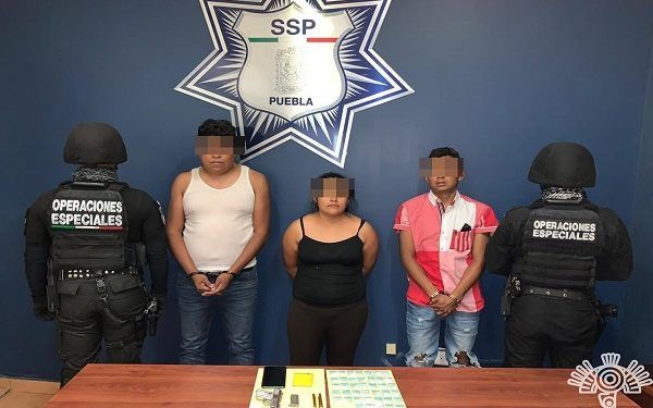 Sujetos defraudaban con venta de «lingotes de oro» en Tlalancaleca, Puebla