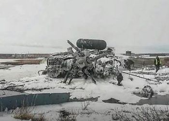 Se estrella helicóptero en Rusia, mueren todos sus ocupantes