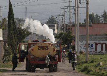 Fuga de gas en toma clandestina en Amozoc, Puebla; evacuan a cerca de mil personas