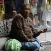 Los abuelos, entre coronavirus y el abandono de sus familias