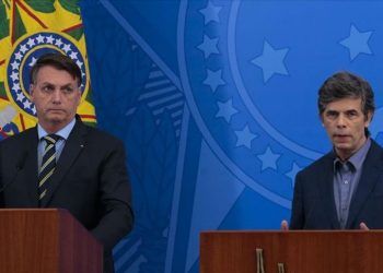 En plena pandemia, renuncia Ministro de Salud de Brasil