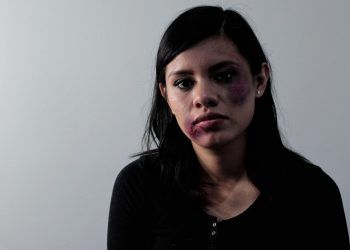 Suben casos de violencia contra mujeres