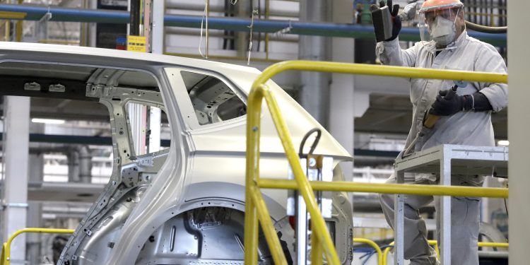 Publica Barbosa freno; VW y Audi se alinean