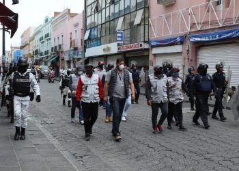 Para impedir instalación de ambulantes en el Centro Histórico implementan operativo