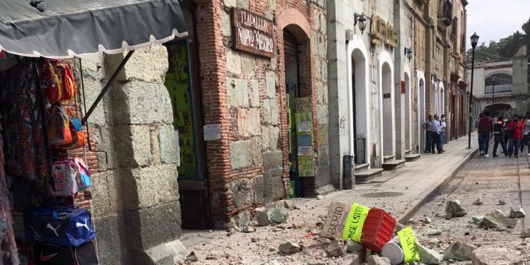 Sube a cinco número de muertos en Oaxaca por sismo