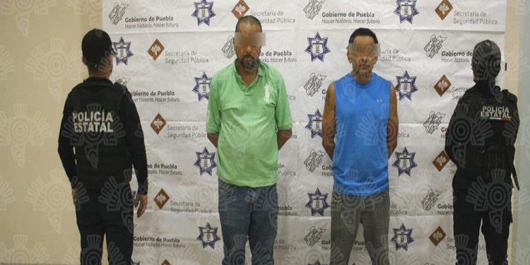 SSP Puebla detiene a sujetos con 300 dosis de droga