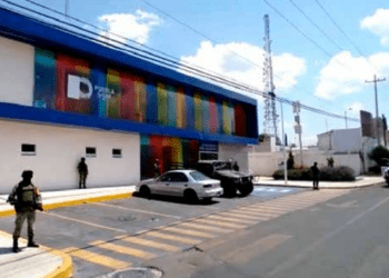 Llegan adolescentes a anexo y enfermos a penal COVID-19