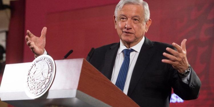 Salir sin miedo y poco a poco, sugiere López Obrador