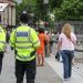 Policía abate a sujeto que apuñaló a ciudadanos en hotel de Escocia